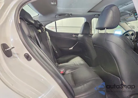 2007 Lexus Is 250 z USA, uszkodzony, nr VIN JTHCK262575014077